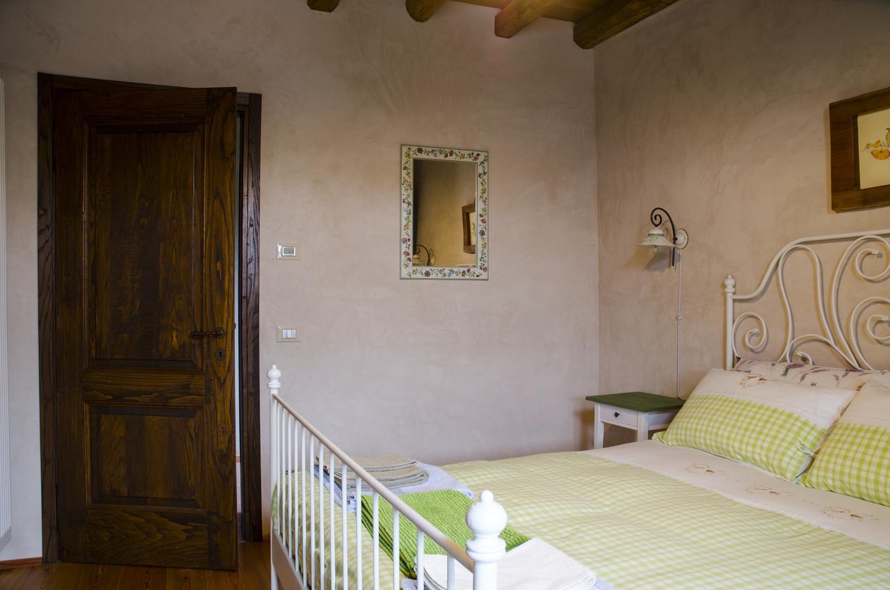 Agriturismo Il Posto Delle Fragole Сан-Джованни-Бьянко Экстерьер фото